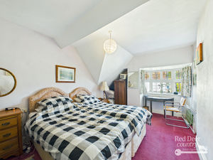 Bedroom 3- click for photo gallery